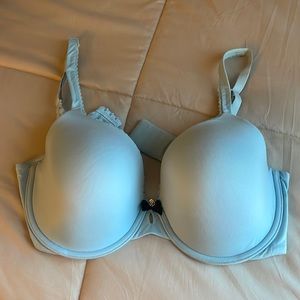 Victoria secret bra - size 36DD